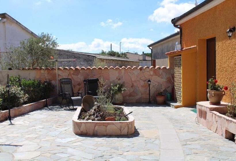 مبيت وإفطار Santa Ittoria