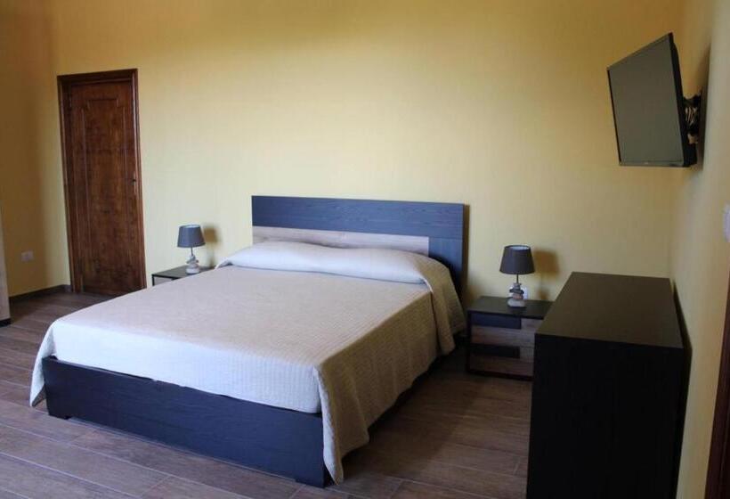 مبيت وإفطار Santa Ittoria