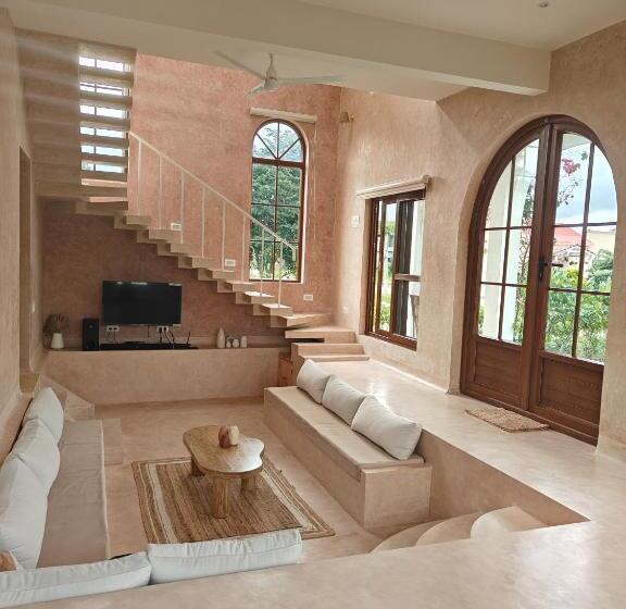 צימר Tuscan Breeze, Nandi Hills