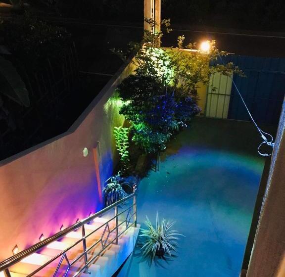 ベッドアンドブレックファースト Unique Sunrise Inn