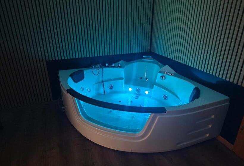 تختخواب و صبحانه Wellness Soba Amaris