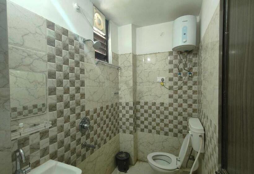 فندق Super Collection O Rukanpura Patliputra Station Formerly Radhika Inn