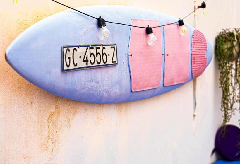 Doña Rose Surf Hostel