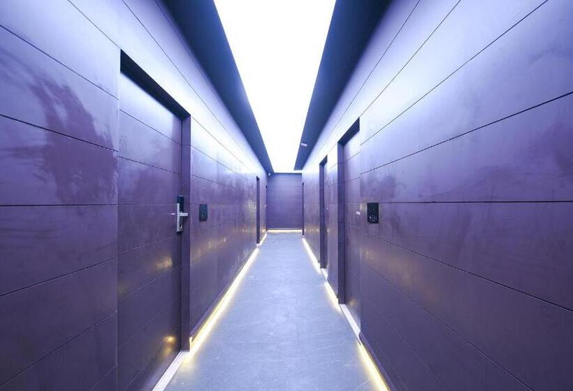 Fabhotel Prime Elegance Suites