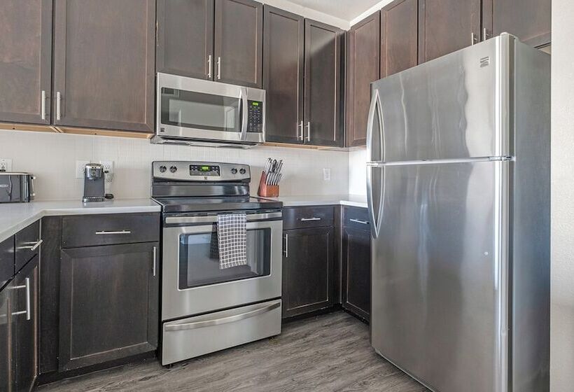 Barsala At Falcon Grand Harbor Apartments