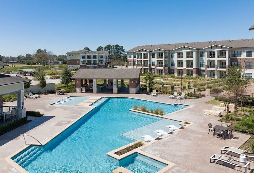 Barsala At Falcon Grand Harbor Apartments