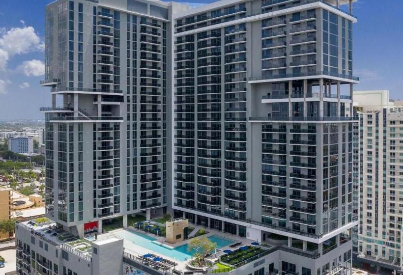 Flow Fort Lauderdale Condos By Barsala