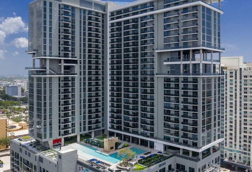 Flow Fort Lauderdale Condos By Barsala