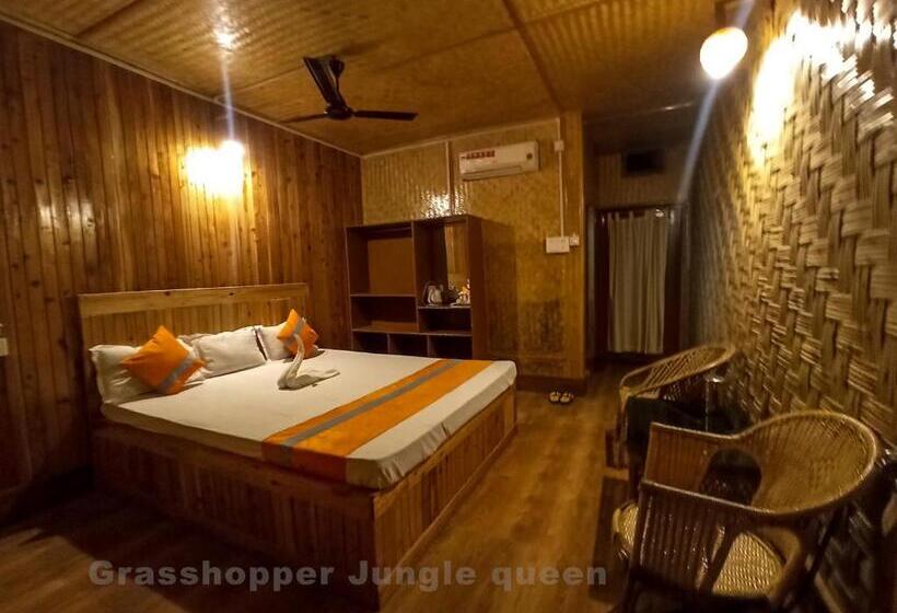 Grasshopper Jungle Queen Resort