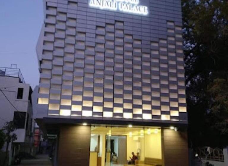 Отель Anjali Palace Bhuj