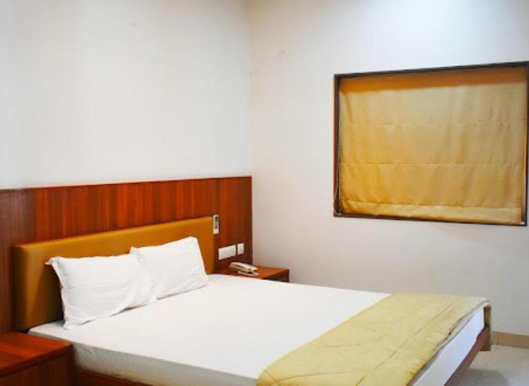 酒店 Anjali Palace Bhuj