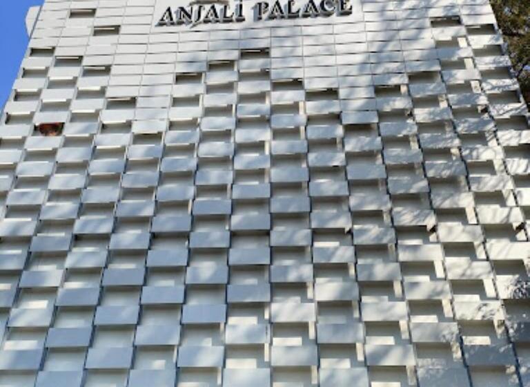 酒店 Anjali Palace Bhuj