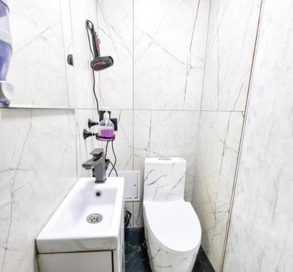 هتل کپسول Almaty Central Hostel