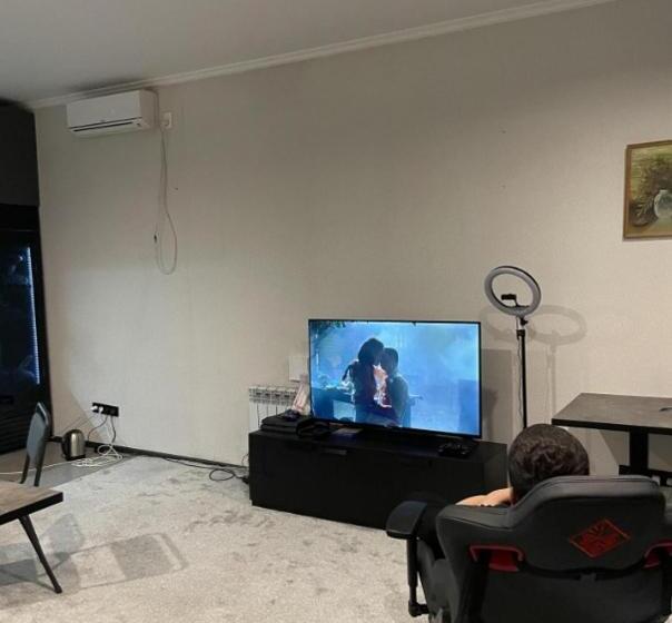 هتل کپسول Almaty Central Hostel