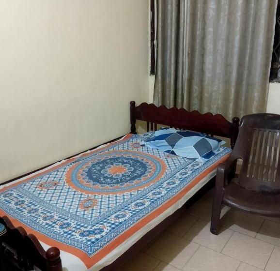 Капсульный Oтель Dr Kc Rooms