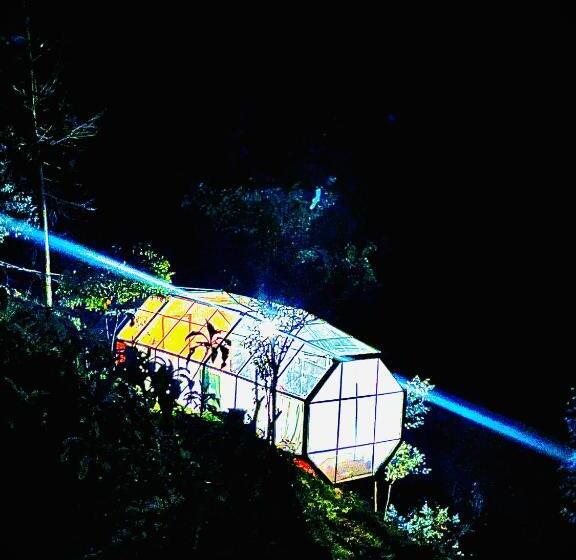 هتل کپسول Salkantay Star Capsule