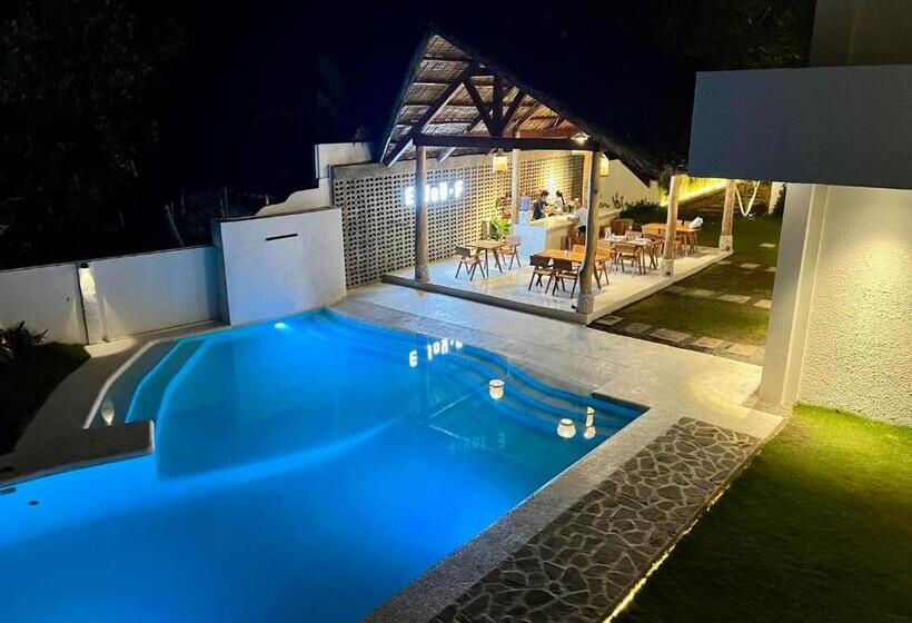 هتل E Fun Dive Resort