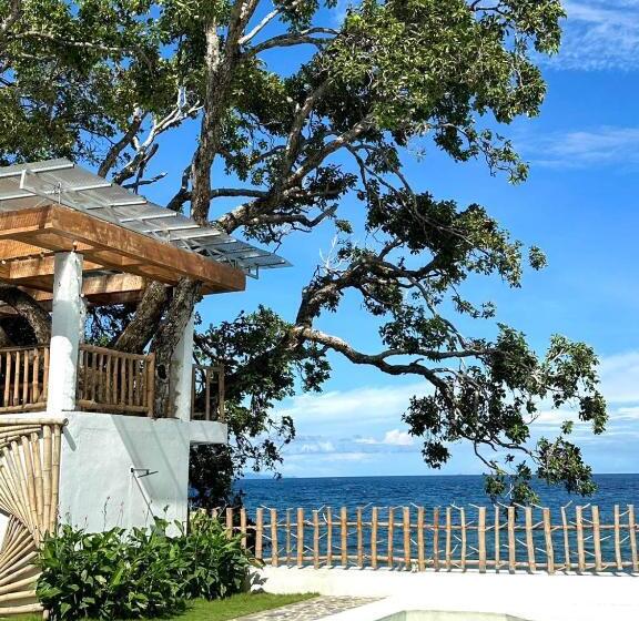 هتل E Fun Dive Resort