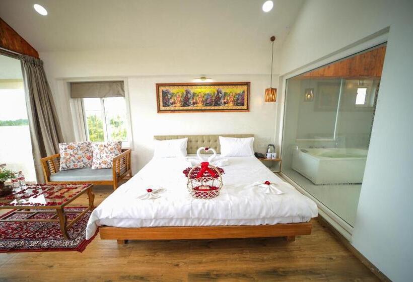 Отель Eshi Resorts And Restaurant   Bhimashankars Jungle Luxury Resort
