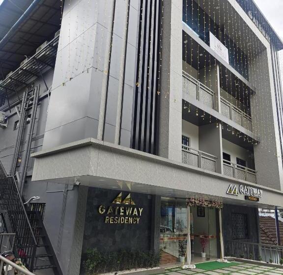 ホテル Gateway Residency