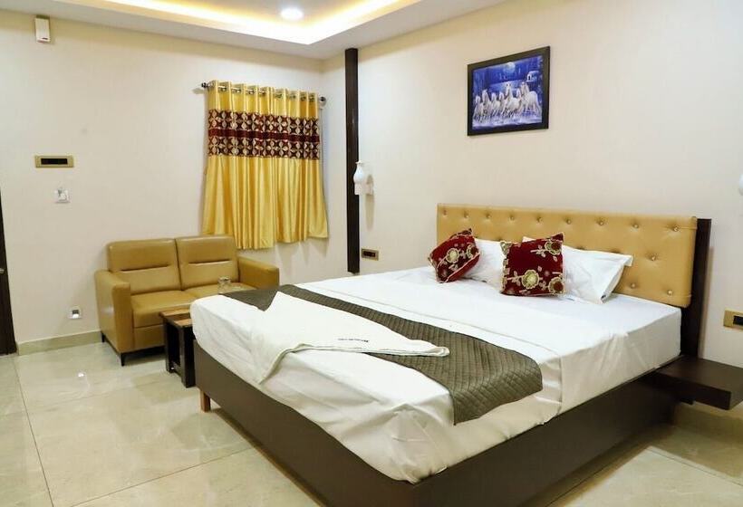 호텔 Gokulam Grand