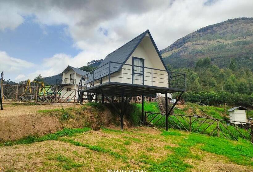 Отель Hazy Mount Vattavada