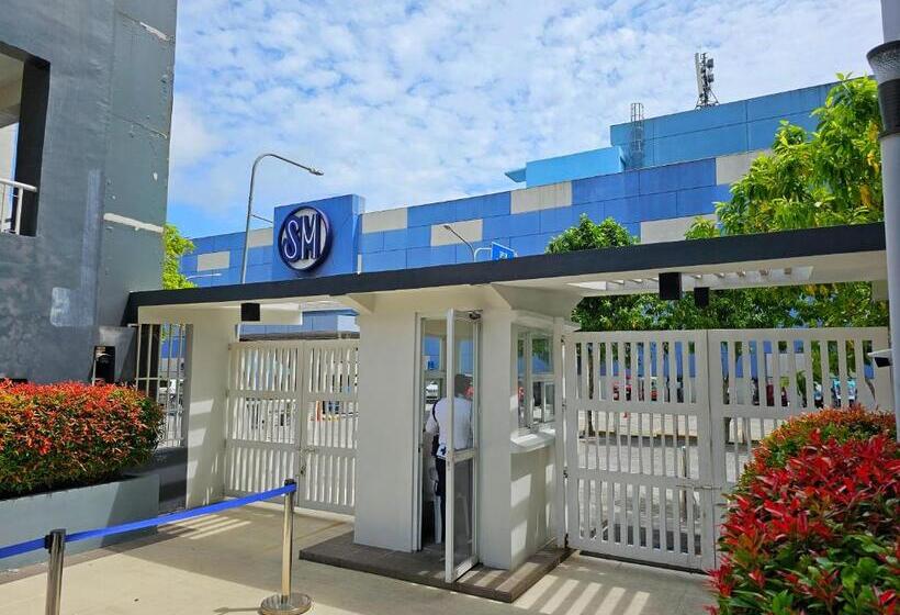 בית מלון כפרי Lakwatsero Caviteño Suites