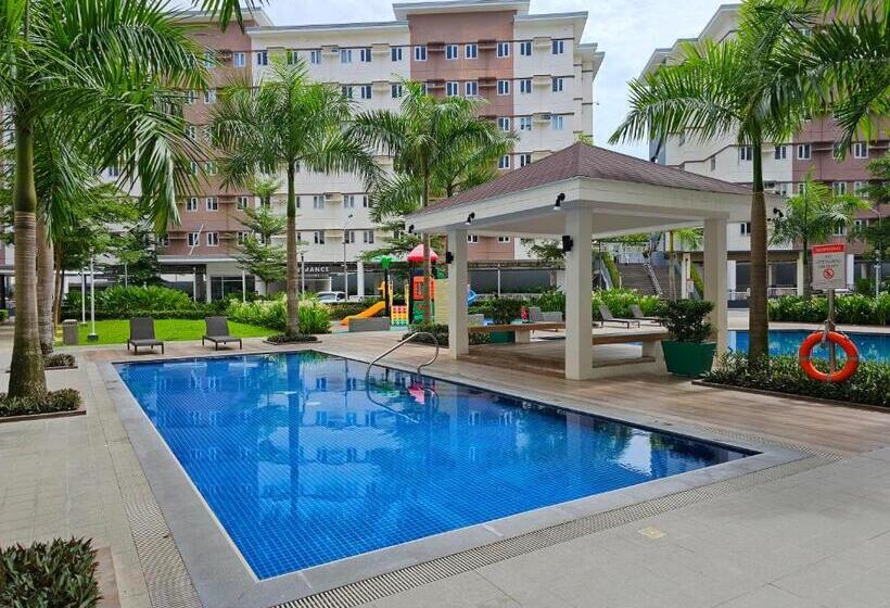 בית מלון כפרי Lakwatsero Caviteño Suites