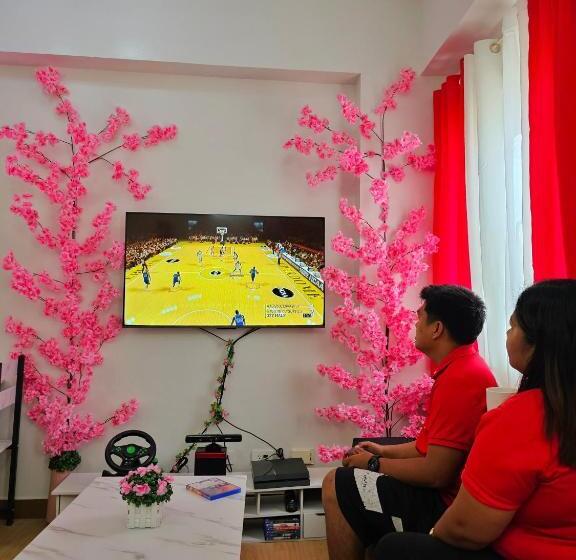 בית מלון כפרי Lakwatsero Caviteño Suites