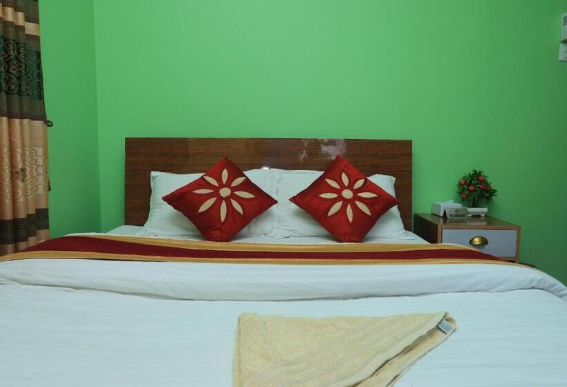 فندق Lekhnath View Tower And Eco Farm