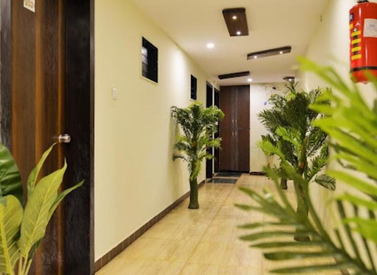 בית מלון כפרי Madhav Ahmedabad