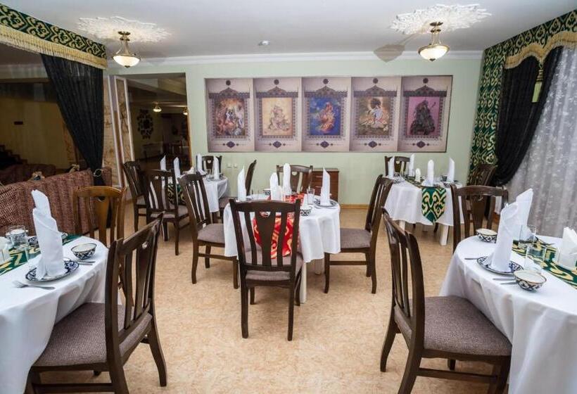 בית מלון כפרי Malika Khorezm