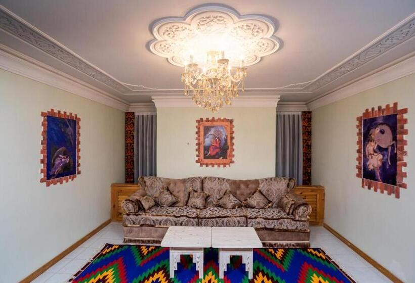 בית מלון כפרי Malika Khorezm