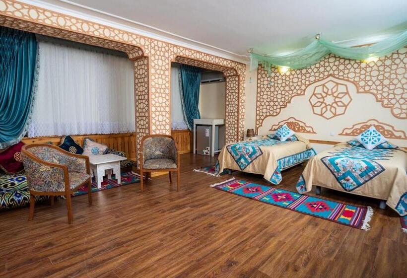 בית מלון כפרי Malika Khorezm