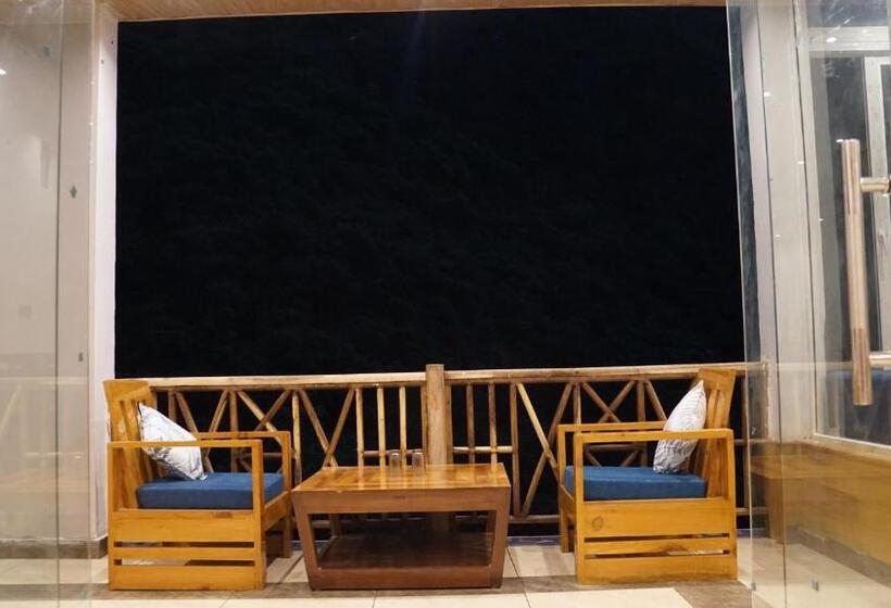 فندق Maulyar Forest Resort