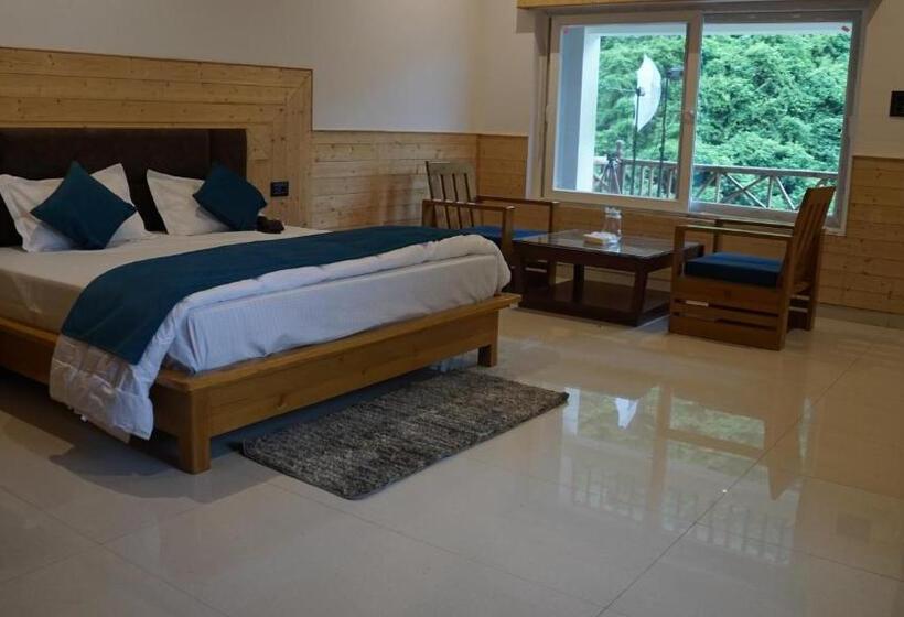 فندق Maulyar Forest Resort