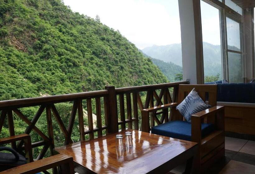 فندق Maulyar Forest Resort