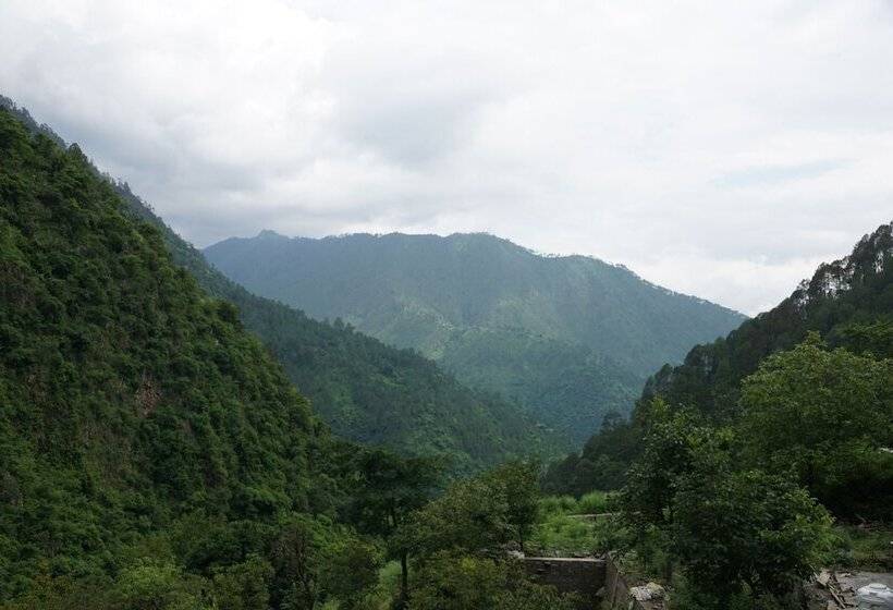 فندق Maulyar Forest Resort