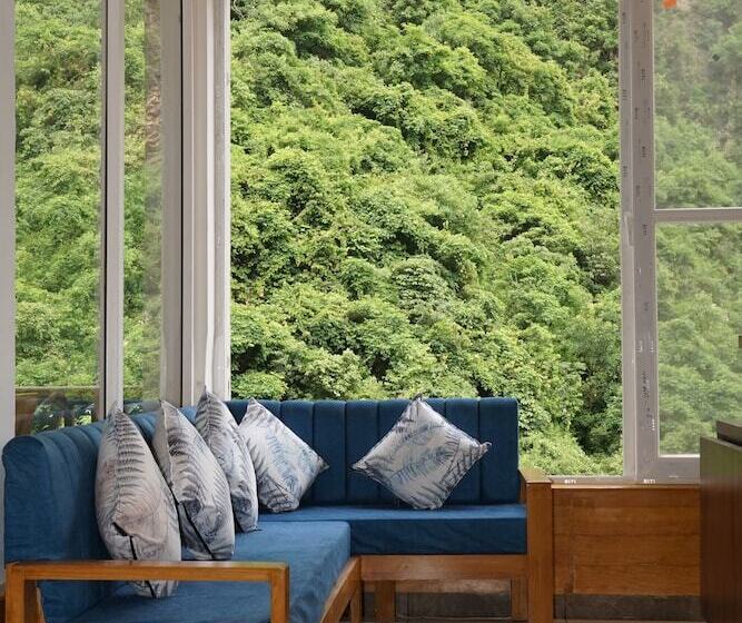 فندق Maulyar Forest Resort