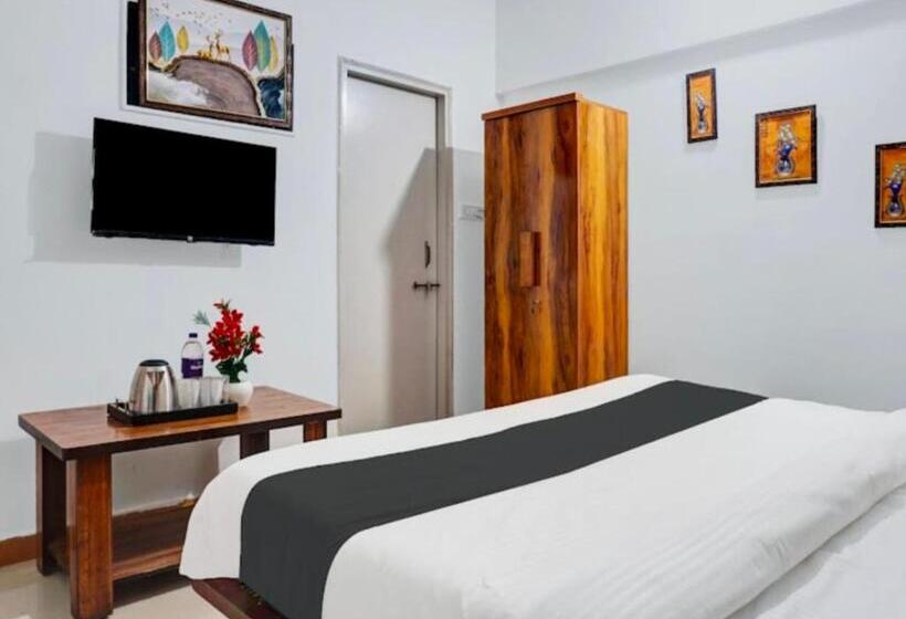 فندق Nisarg Villa