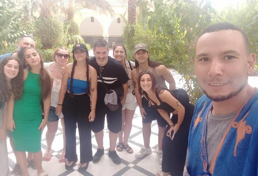 ホテル Palace Ajnanee Alkadi