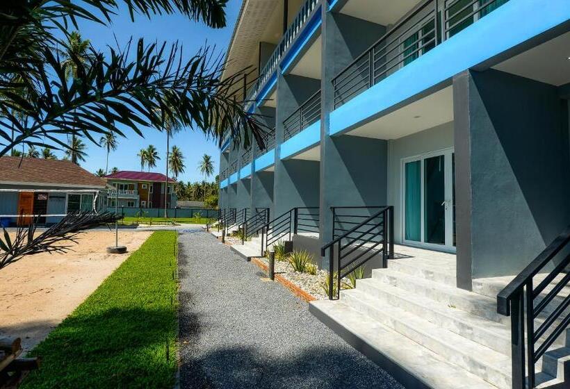 ホテル Reboot Retreat