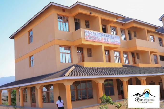 Hotel Rocky River Resort Thika