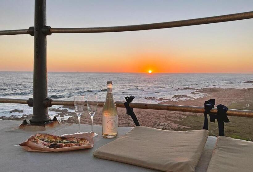 בית מלון כפרי Seal Point Lighthouse