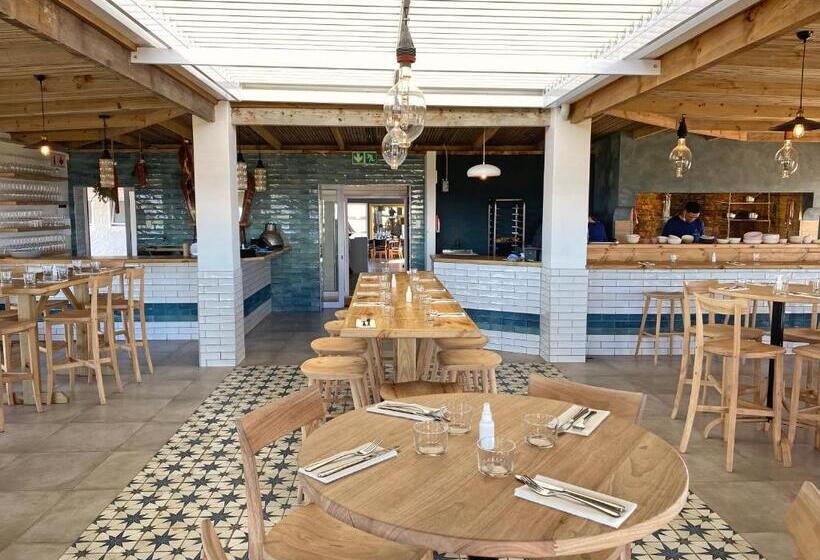 בית מלון כפרי Seal Point Lighthouse