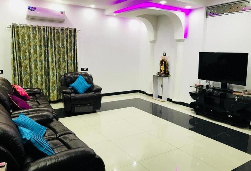 酒店 Shree Radhe Bungalow Bhuj