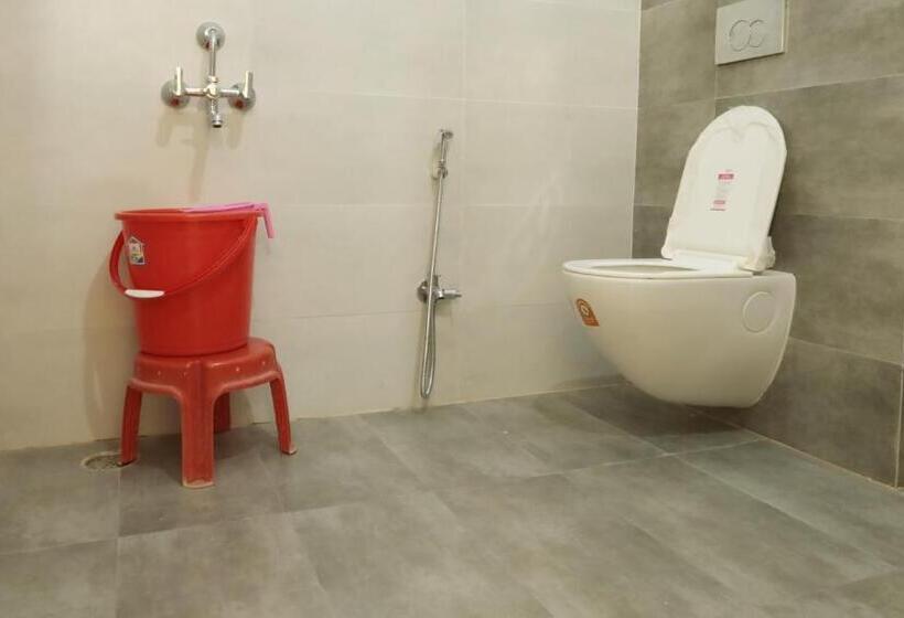 فندق Swastik Ashram