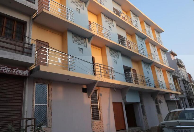 فندق Swastik Ashram