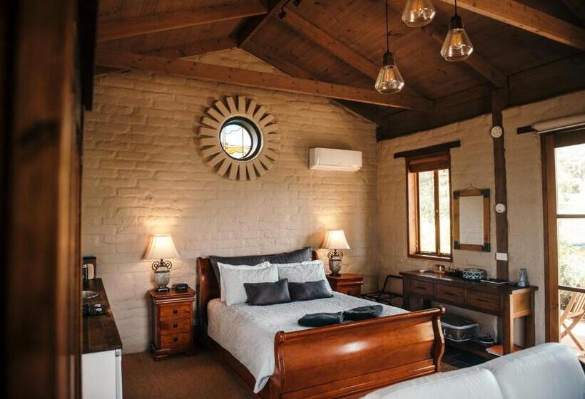 فندق Tathra Cottage