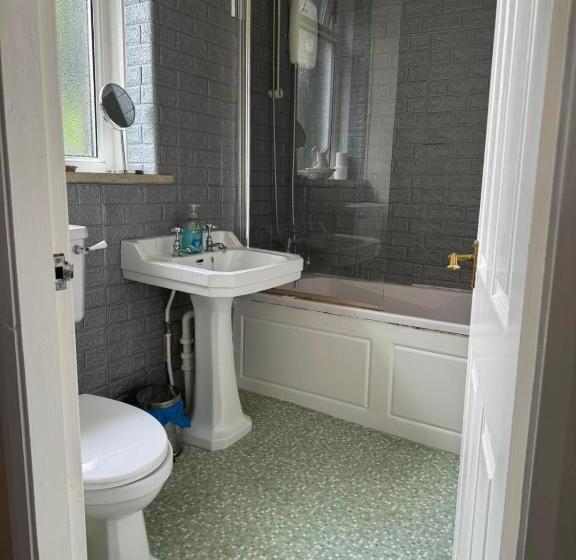 Отель The Beamish Mary Inn